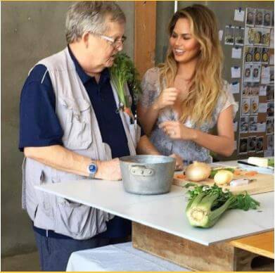 Ron Teigen with his daughter Chrissy Teigen